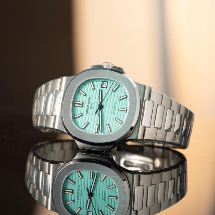Patek_philippe Nautilus Quartz