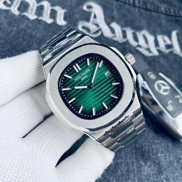 Patek_philippe Nautilus Quartz